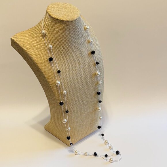 4 Dressy Holiday Festive Necklaces - Picture 10 of 11